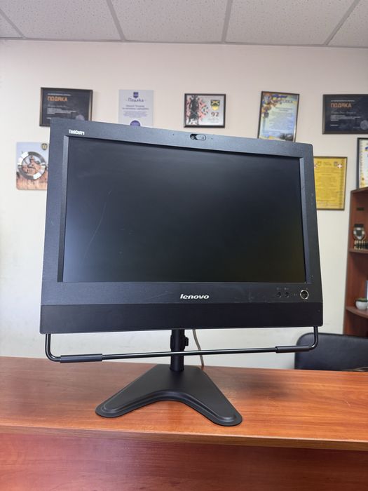 Моноблок Lenovo ThinkCentre A71z / i5-2400S / 8GB / 128GB SSD + 250GB HDD / 20" HD+ / Уцінка