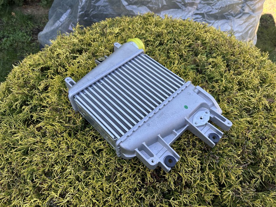 Інтеркулер Nissan Patrol Y61, Terrano 2 3.0 дизель. ZD30