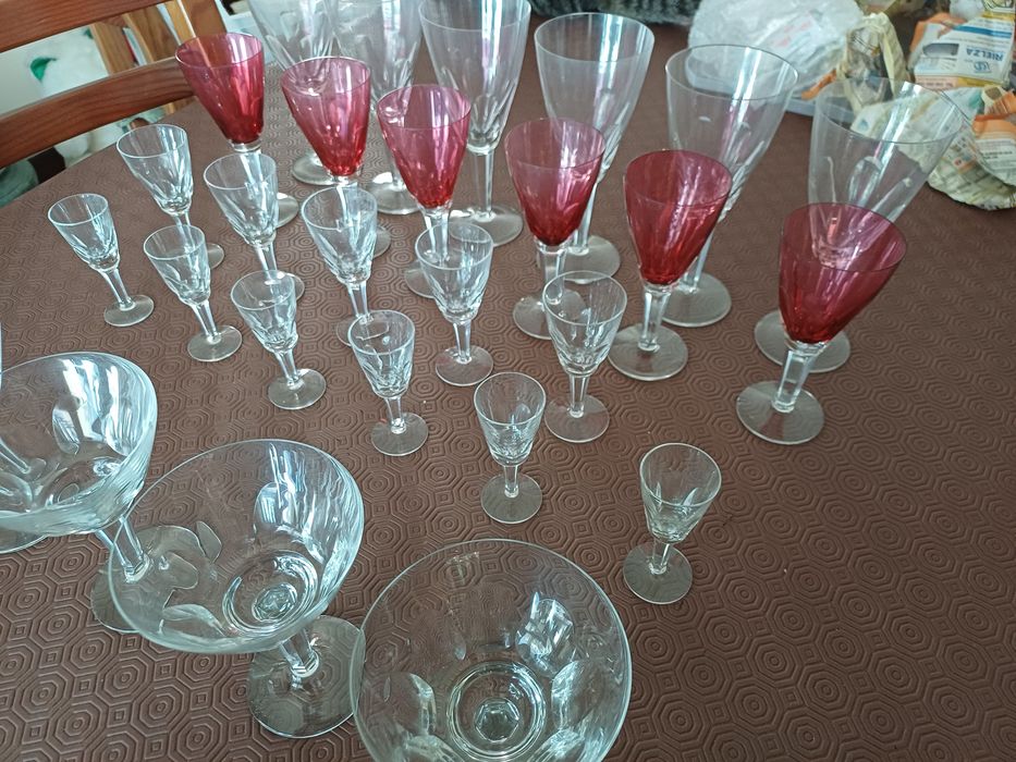 Taças de cristal antigas