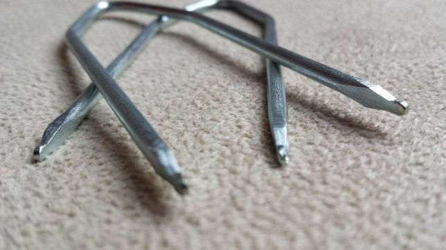 Chaves de remoção de auto rádios.