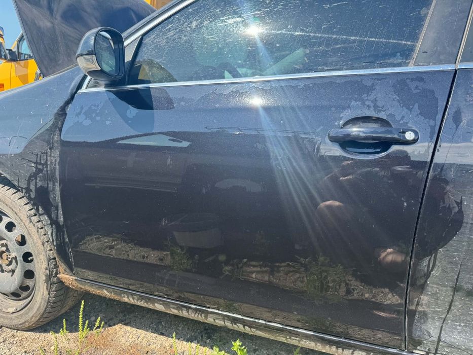 Двері передні, задні VW Golf 5, 6/ Jetta 5  LC9X в рідній фарбі Європа Оригінал