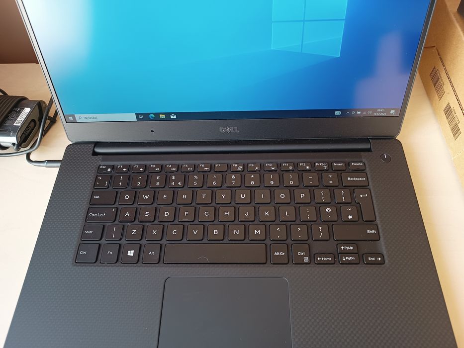 Dell Precision 5520 fhd i7 32gb 256Gb ssd jak nowy Laptop