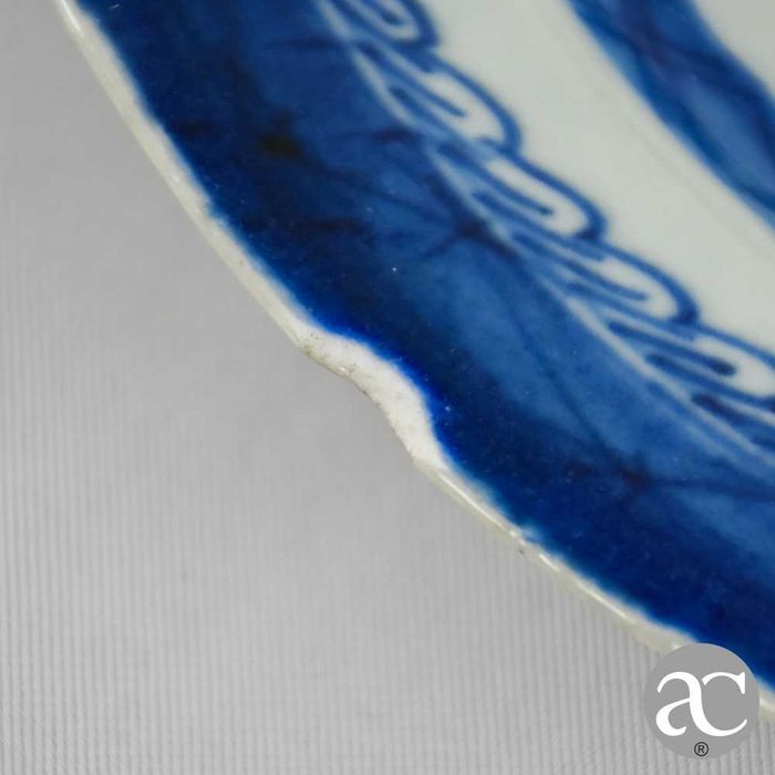 Prato porcelana da China, Cantão, paisagem e pagodes, séc. XVIII nº2