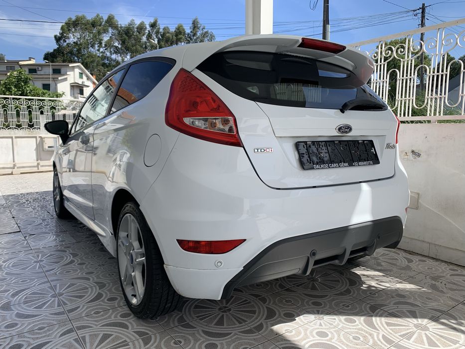 Ford Fiesta 1600 TDI. ST Line