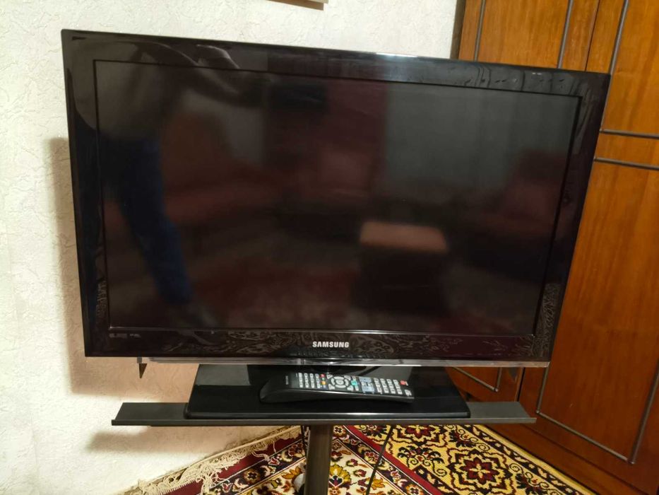 Продаж телевизора Samsung LE32C530F1W