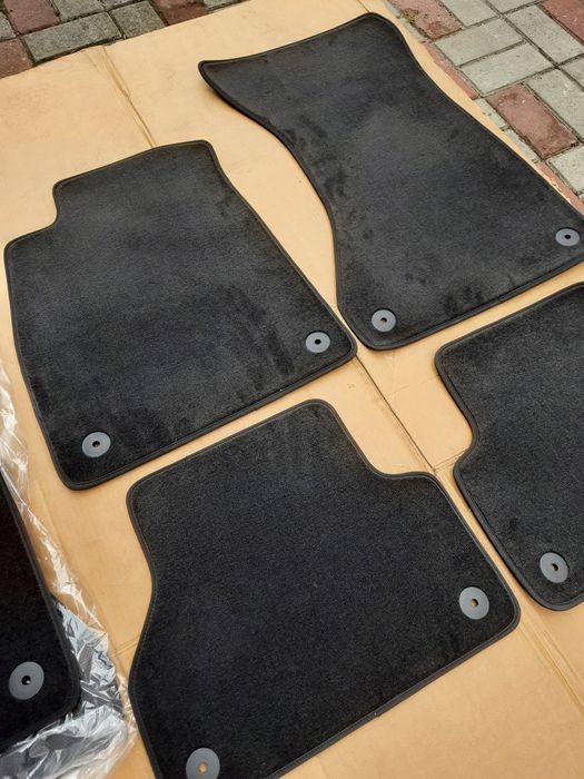 Нові коврики велюрові audi a4 a5 f5 ауди q5 q7 q8 а4 a6 c7 c8 b8 a7 a6 ...
