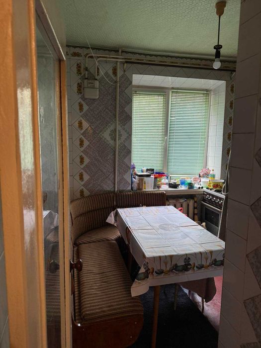 Трикімнатна квартира продаж