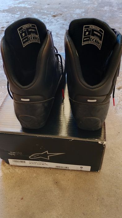 Botas como novas. Alpinestar Tamanho 42 com caixa
