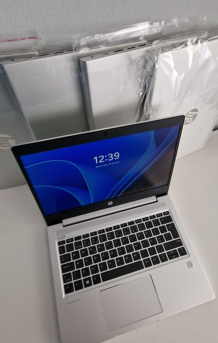 Hp 430  G6 14  I5-8265u  8gb Ddr4  256GB  Windows 11 e Office Pro Plus