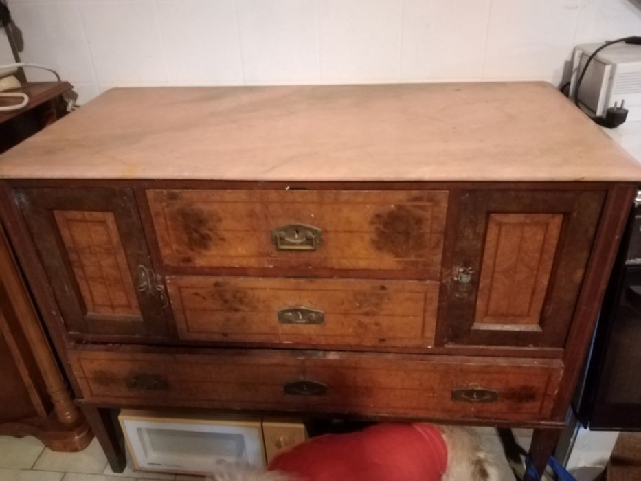 Micro ondas e torradeiras e aquecedor a gás