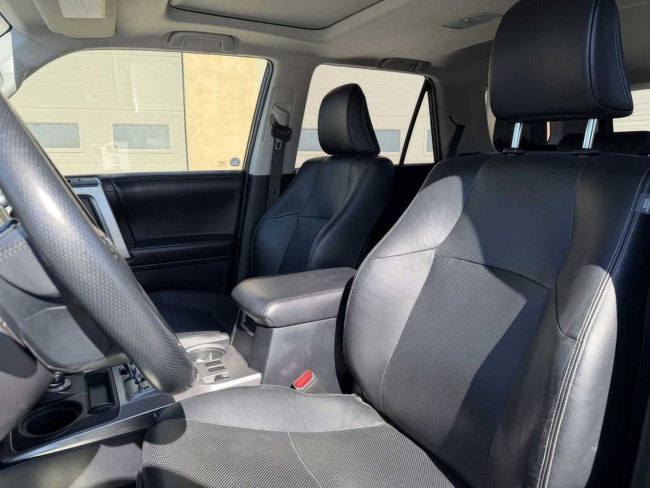 Toyota 4Runner      2018