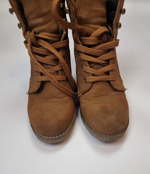 Buty botki brązowe damskie buty wiązane botki na koturnie rozmiar 39 J