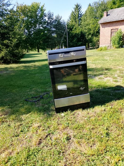 Kuchenka elektryczna z marki Amica