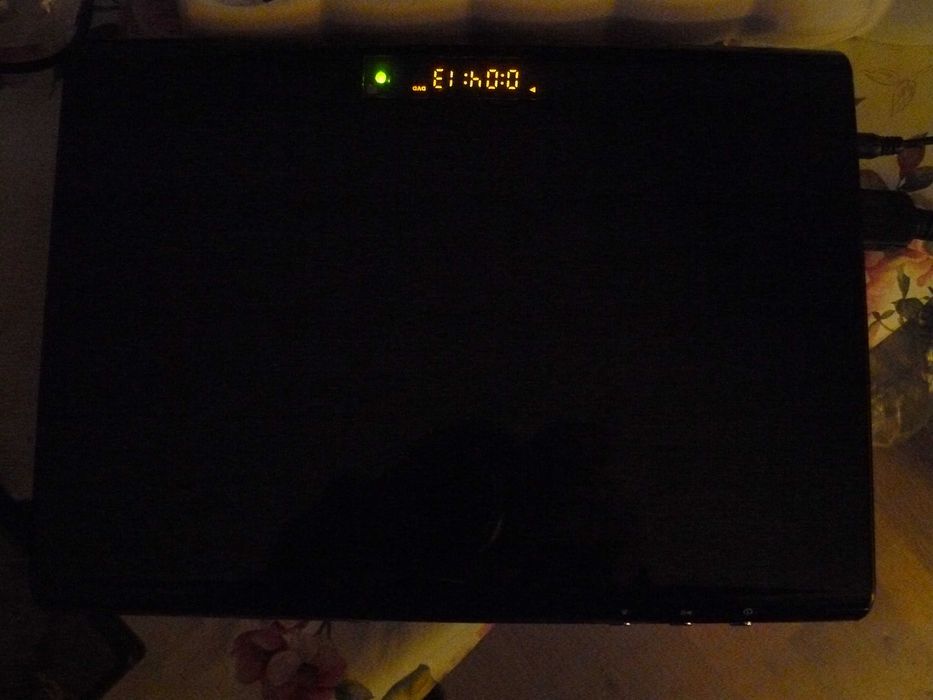 Odtwarzacz AEG z pilotem przenośny mobilny z hdmi usb