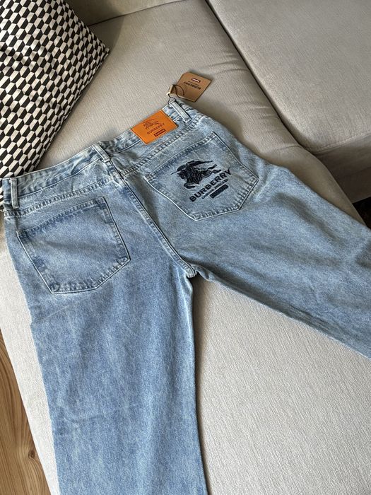 Spodnie Jeansowe - Straight Fit BURBERRY X SUPREME