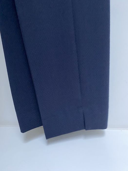 Granatowe spodnie - nowe z metką