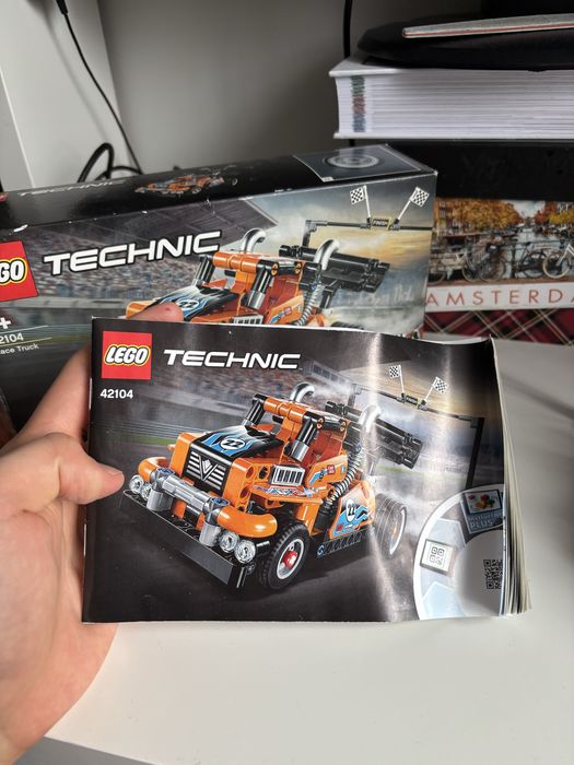 Lego Technic 42104.