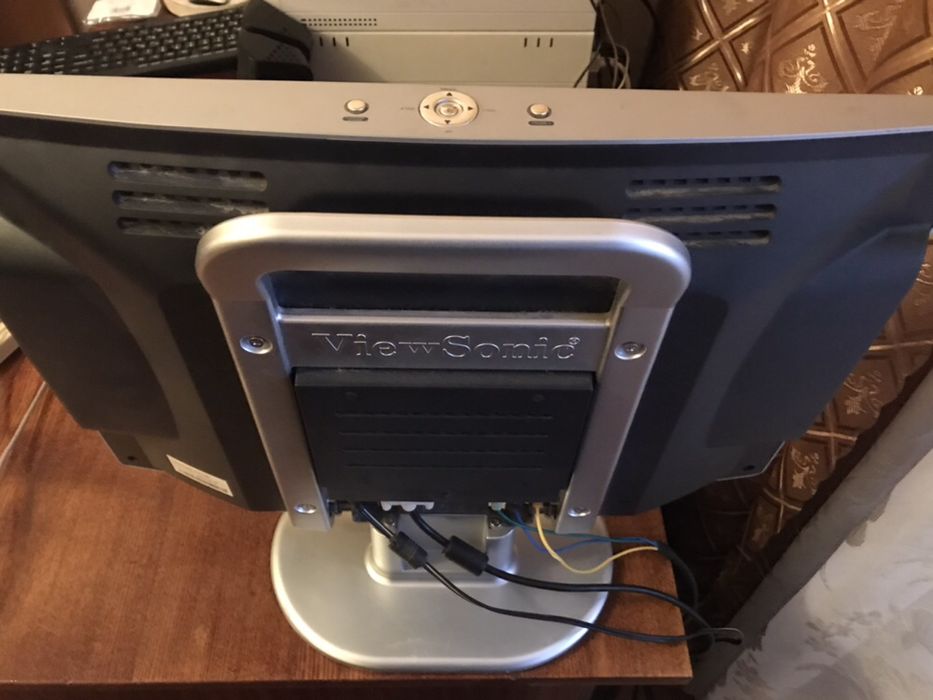 Монітор Samsung E2220NW