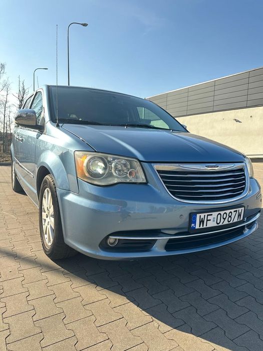 Chrysler Town & Country Bezwypadkowy, pierwszy właściciel, bogata wersja, stan idealny