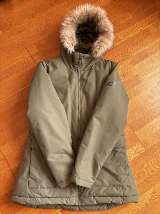 Зимова парка Adidas, Жіноча