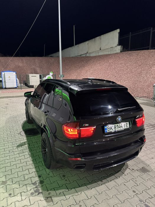 Особисте BMW X5 в ідеальному стані !!!