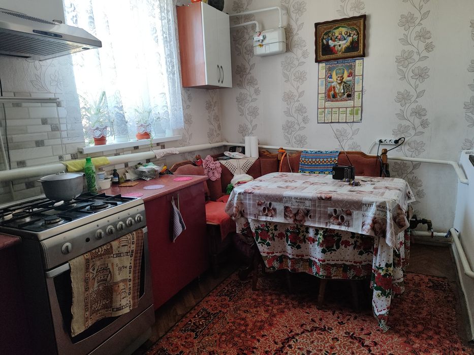 Продам будинок  зі зручностями в селі Сухоліси  Білоцерківського район