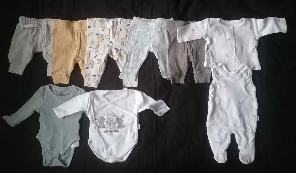 Ubranka niemowlęce r50
