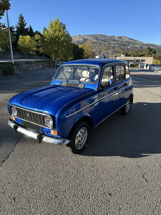 Renault 4L GTL em bom estado