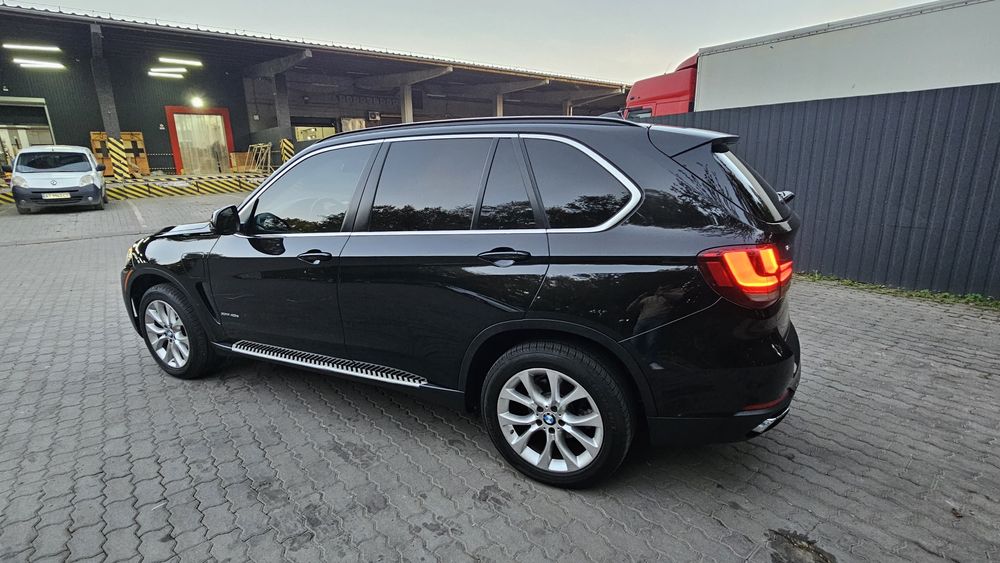Автомобіль BMW F15 2016 рік