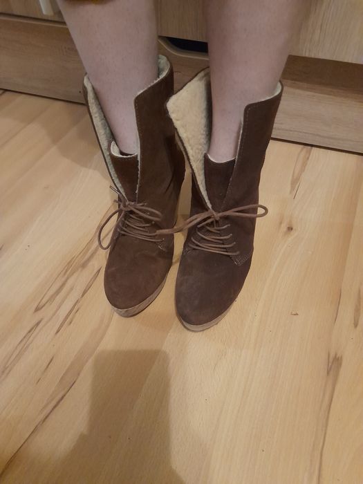Buty damskie botki