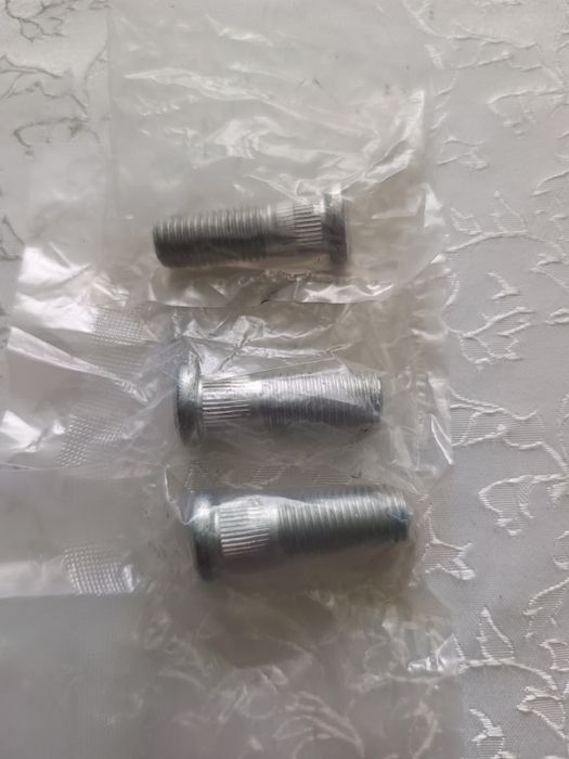 Болт крепления колеса FEBEST 0384-001