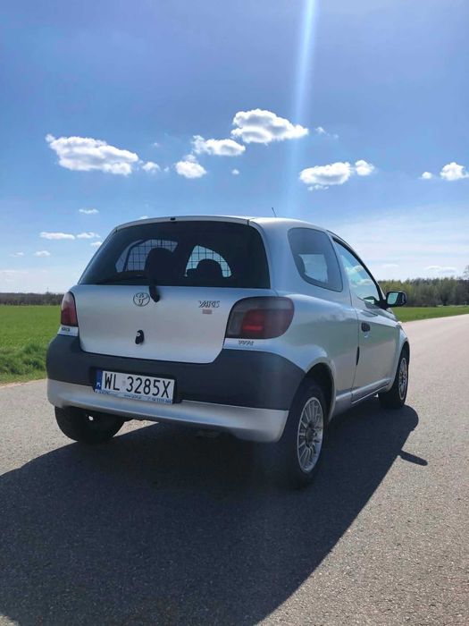 toyota YARIS 2003 sprawna