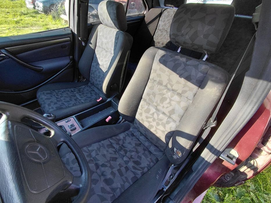 Мерседес w202  дизель 2,2