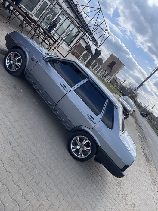 Продам ваз21099 идиал