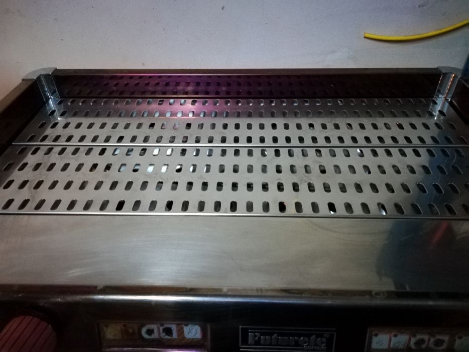 Máquina café, moinho e máquina de lavar