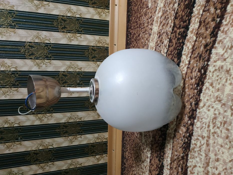 Продам светильник