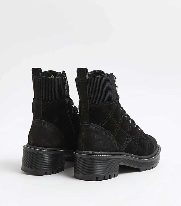 Женская обувь. Ботинки. Размер 37