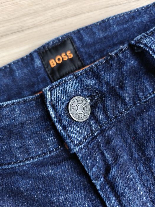 Spodnie męskie jeansy  Boss 33/32