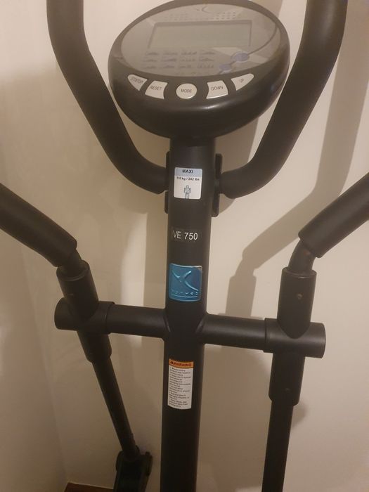 Bicicleta elíptica VE 750