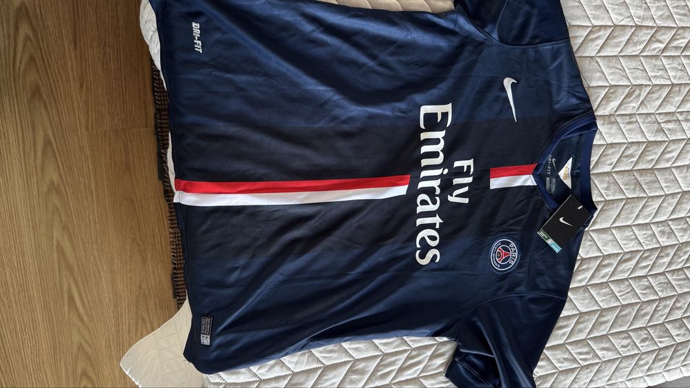 Camisola do PSG N23 Van Der Wiel Nova com etiqueta