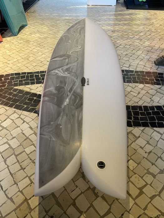Prancha de Surf Benji Fish 5’9” – 40L