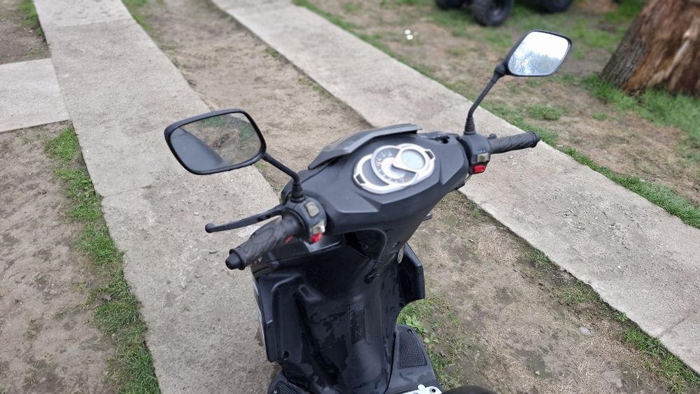 Скутер ksr moto 65cc