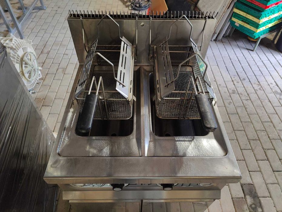 FRITADEIRA PROFISSIONAL a GÁS