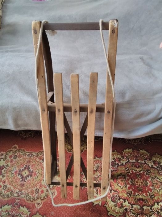 Продаю санки. для  дітей    різного віку