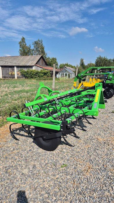 Agregat uprawowy 2,5m 4 rzędy zębów podwójne wałki strunowe