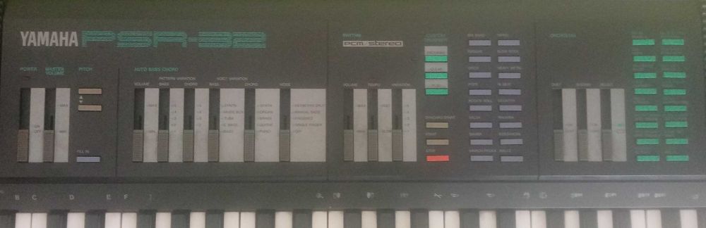 Keyboard Yamaha PSR-32, pianino, 5 oktaw