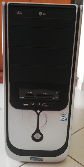 Desktop Core2Duo E6850 4GB Ram e 450GB (2 Discos de 200GB e 250GB)