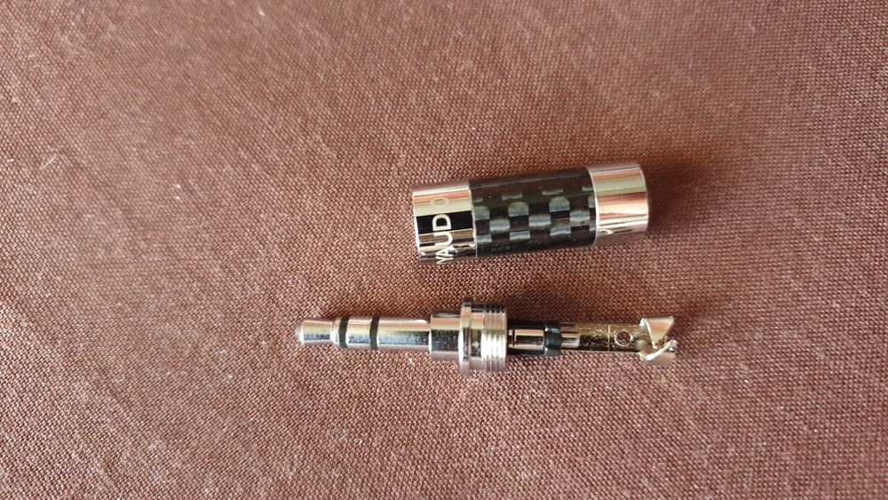 Разъем аудио штекер  3.5 мм mini jack