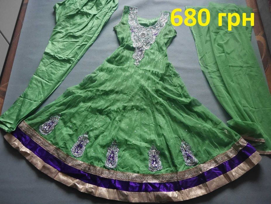 размер 46 Индийский восточный костюм, анаркали, сари индийское