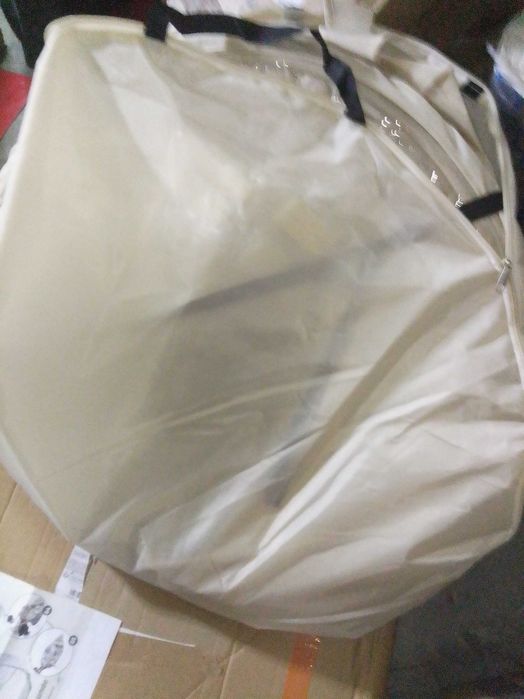 Tenda Pop Up. 64€. Nova. Oportunidade